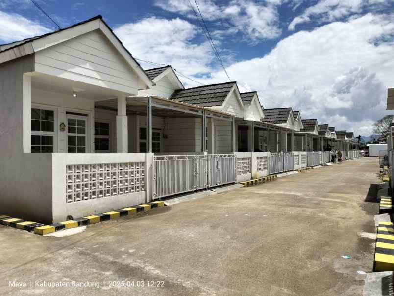 dijual rumah ciherang