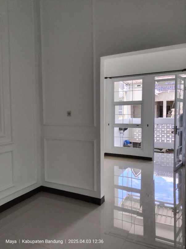 dijual rumah ciherang