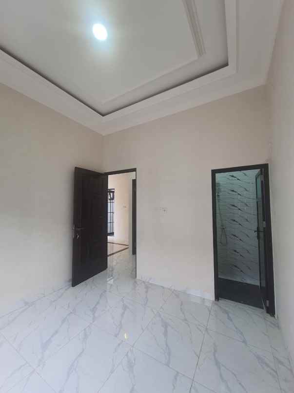 dijual rumah cilodong depok