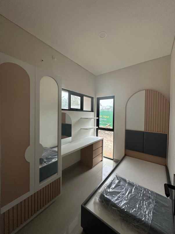 dijual rumah cinangka depok