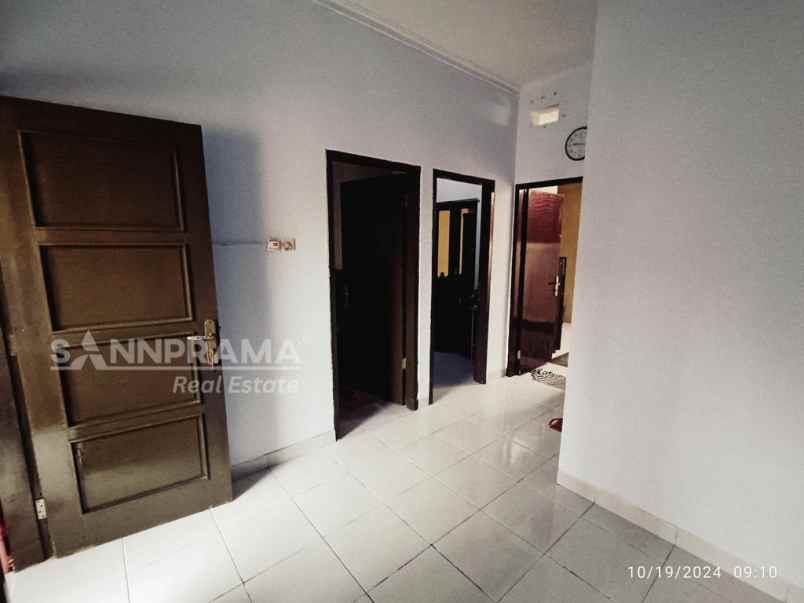 dijual rumah cipayung depok