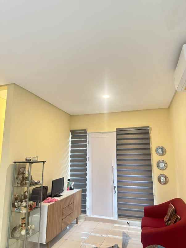 dijual rumah ciputat tangerang selatan