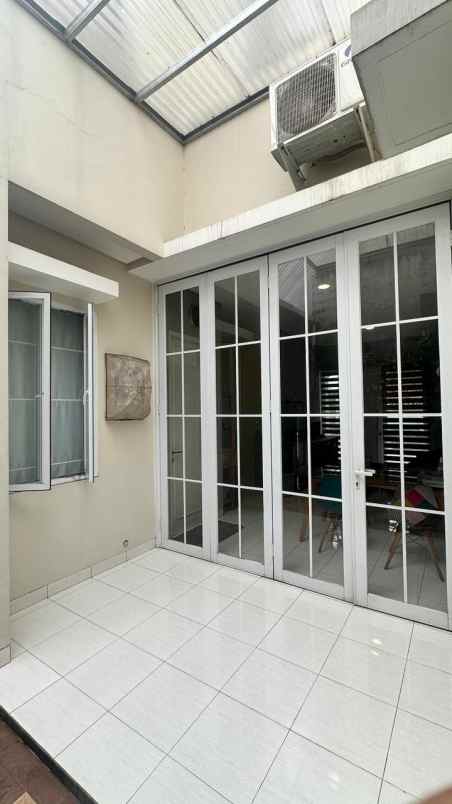 dijual rumah ciputat tangerang selatan