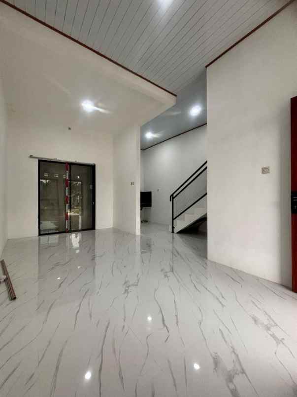 dijual rumah citayam 10 menit stasiun