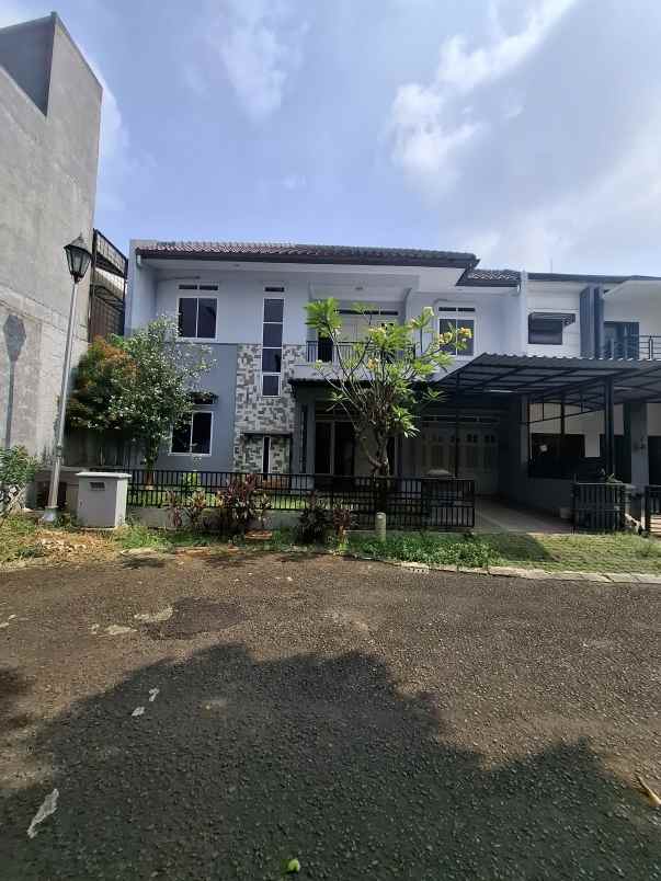 dijual rumah citra grand cibubur bekasi