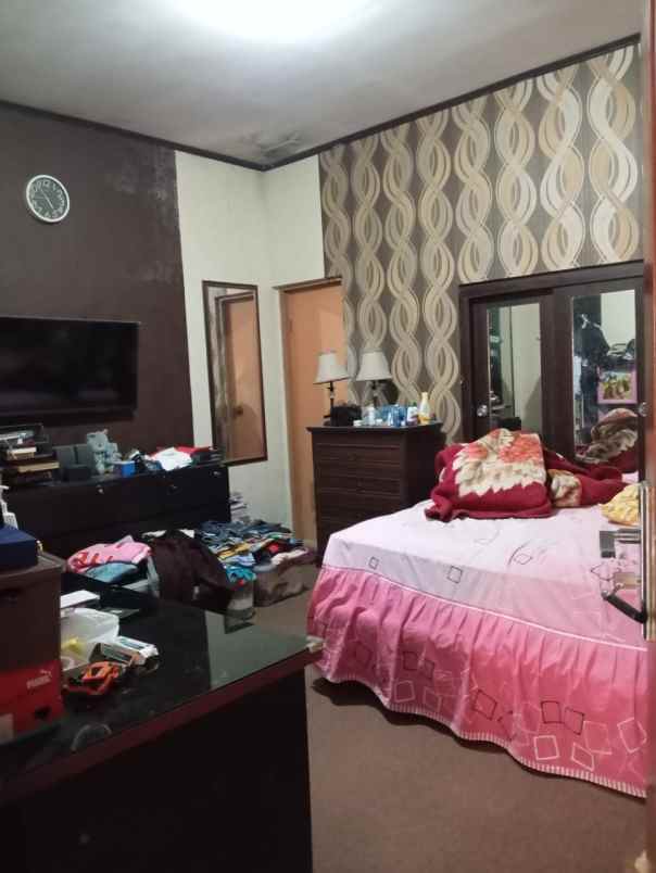 dijual rumah ciwaruga