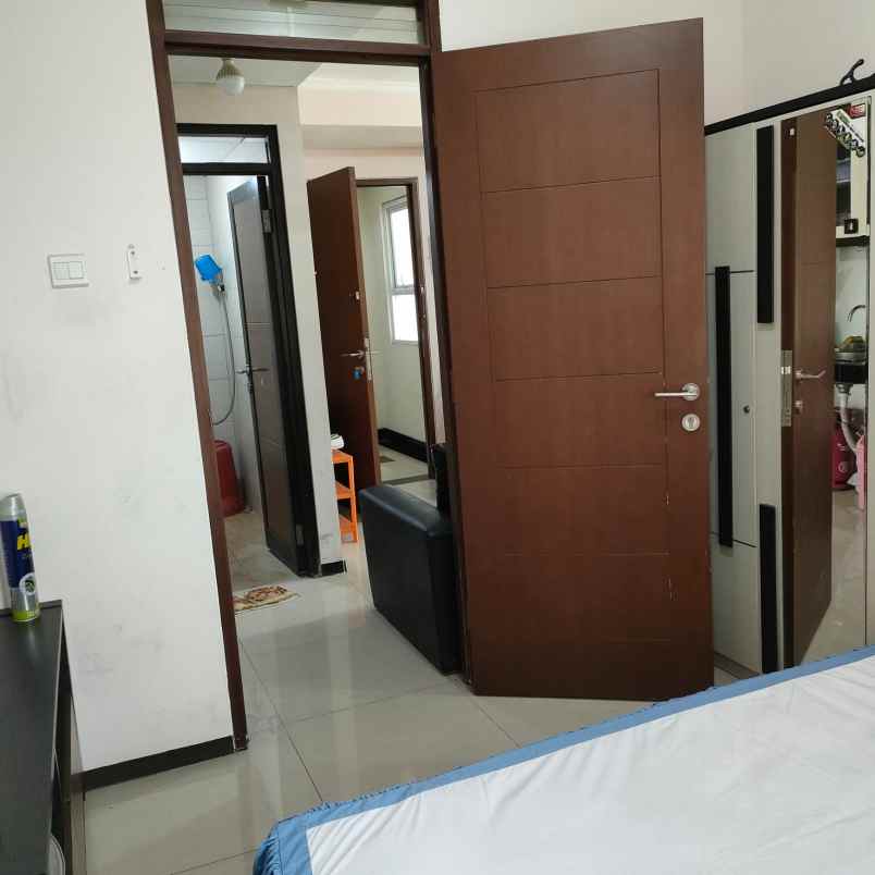 dijual rumah ciwaruga