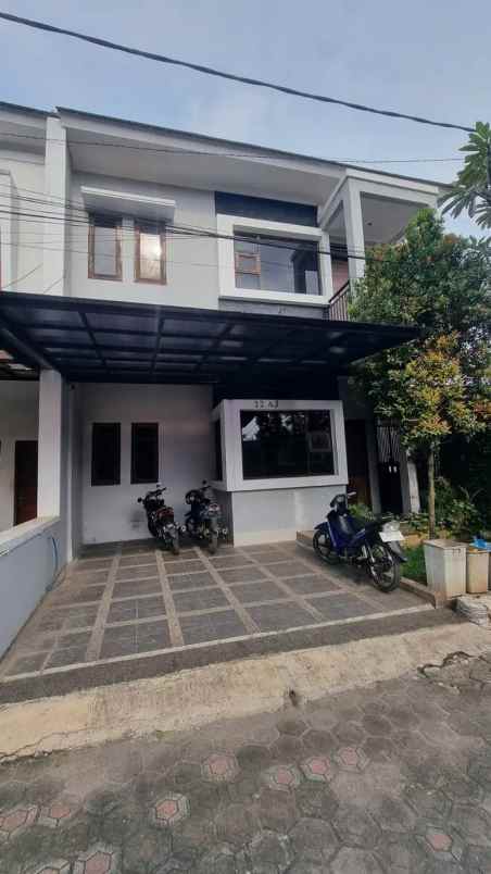 dijual rumah cluster alfa garden