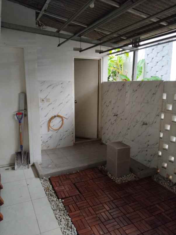 dijual rumah cluster cassia jgc jakarta