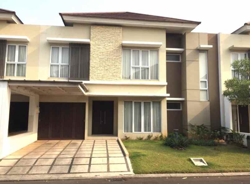 dijual rumah cluster dbanyan jgc