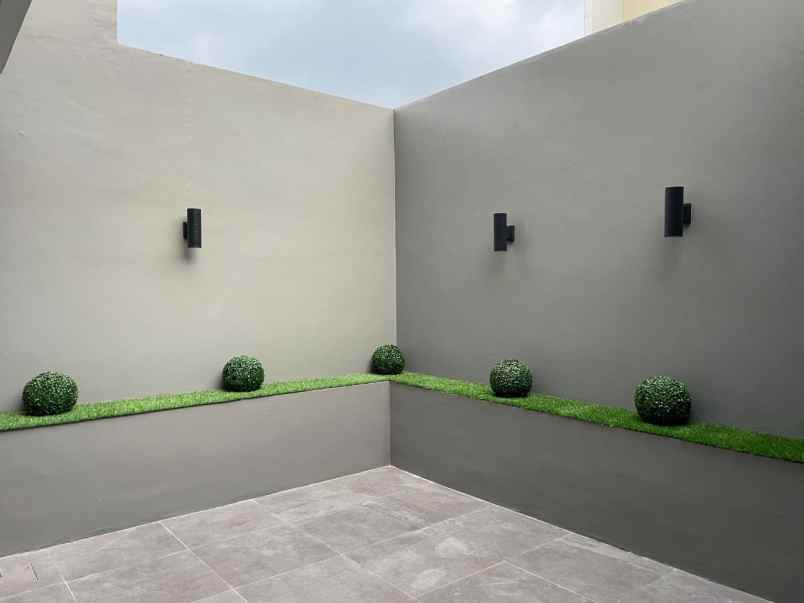 dijual rumah cluster la seine jgc