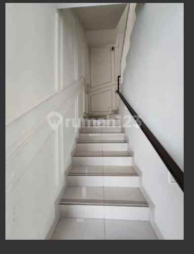 dijual rumah cluster maison de wisteria