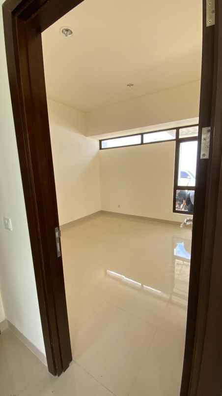 dijual rumah cluster padmagriya