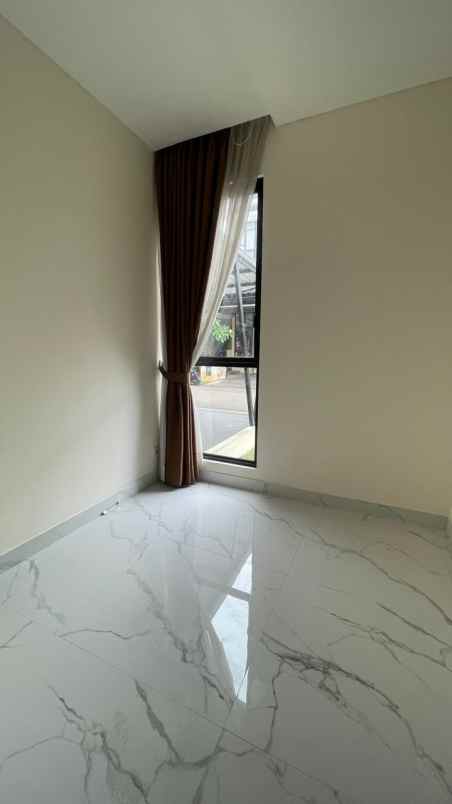 dijual rumah cluster semayang asya jgc