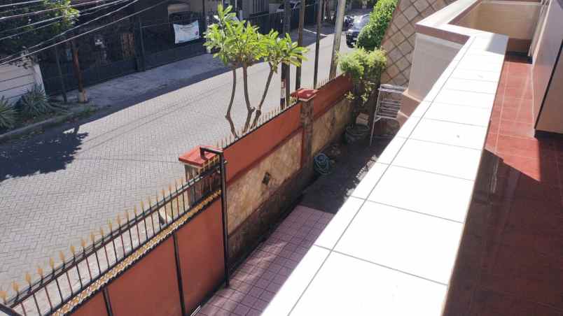 dijual rumah darmo permai selatan