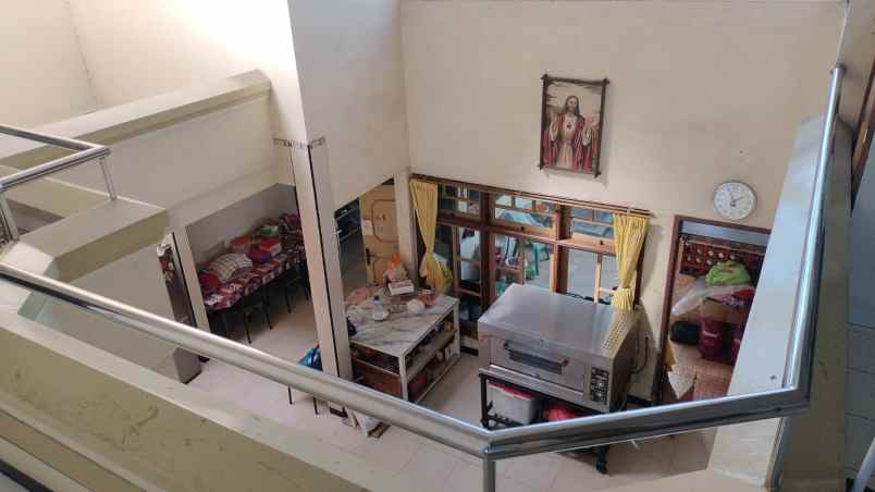 dijual rumah darmo permai selatan