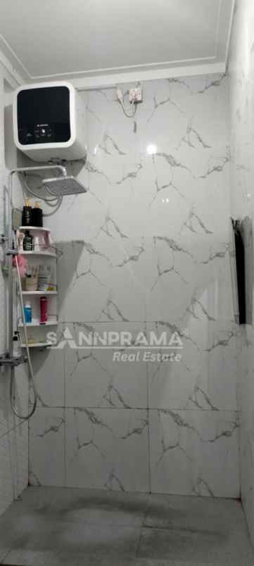 dijual rumah depok jaya