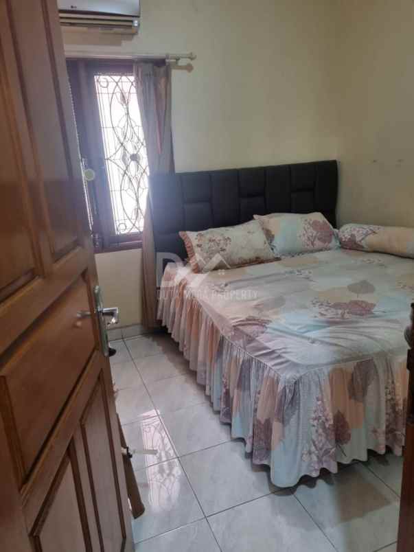 dijual rumah di gria jakarta pamulang