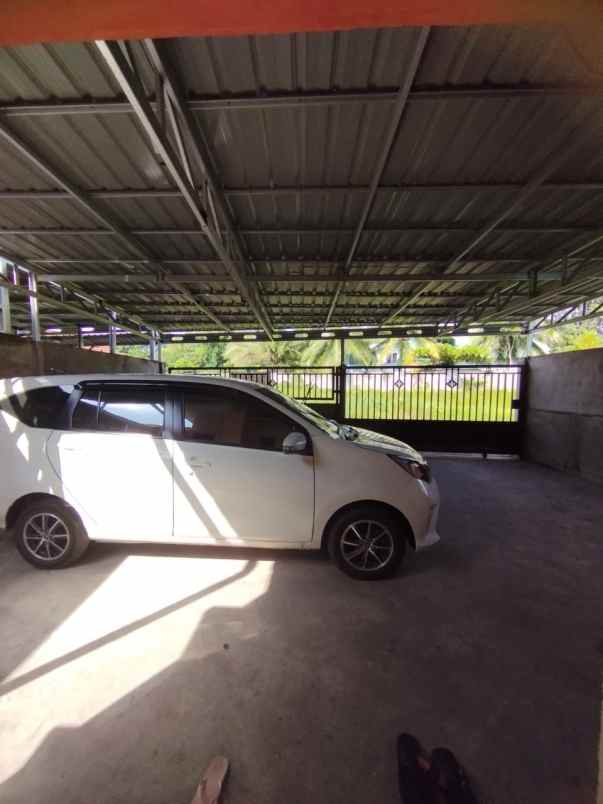 dijual rumah di jl karet komp queen dan residence