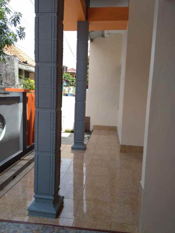 dijual rumah di sendang mulyo semarang