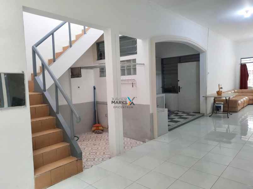 dijual rumah di sutorejo timur dharmahusada peninsula