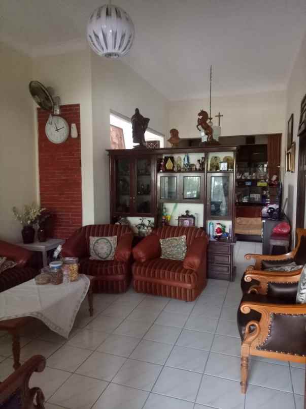 dijual rumah di wonodri semarang