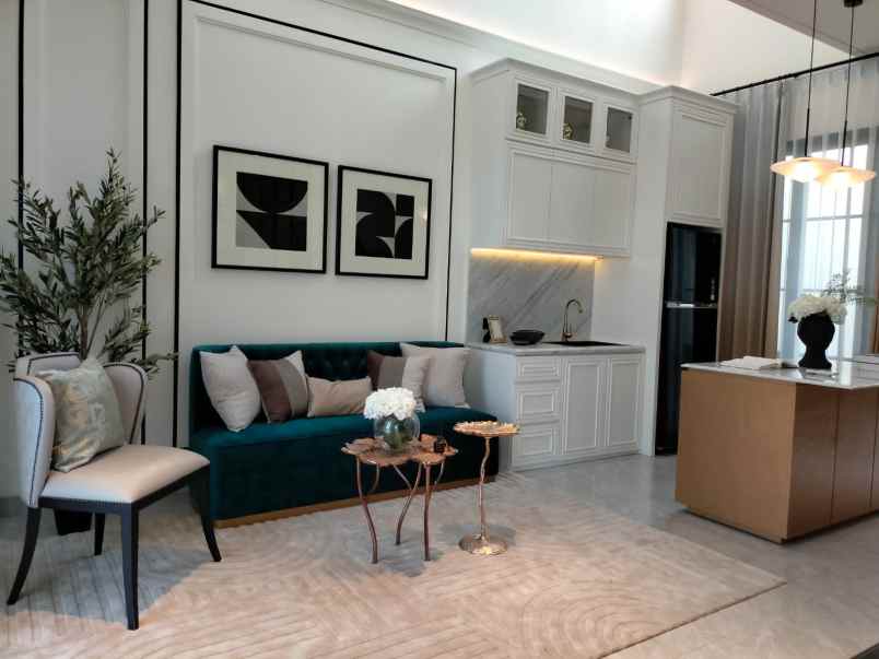 dijual rumah dian istana