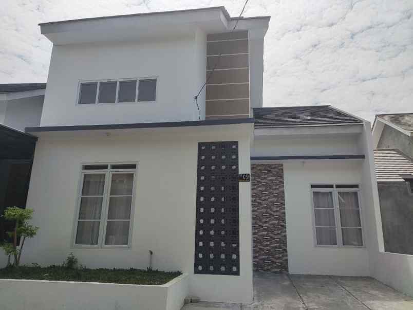 dijual rumah dkesugengan lor