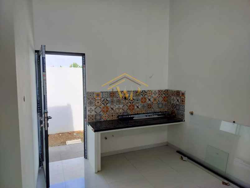 dijual rumah donoharjo