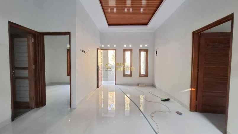 dijual rumah donoharjo