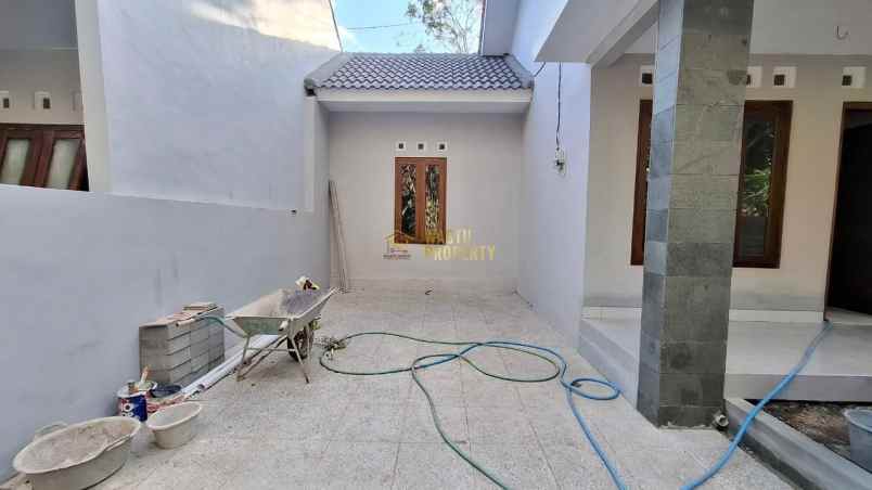 dijual rumah donoharjo