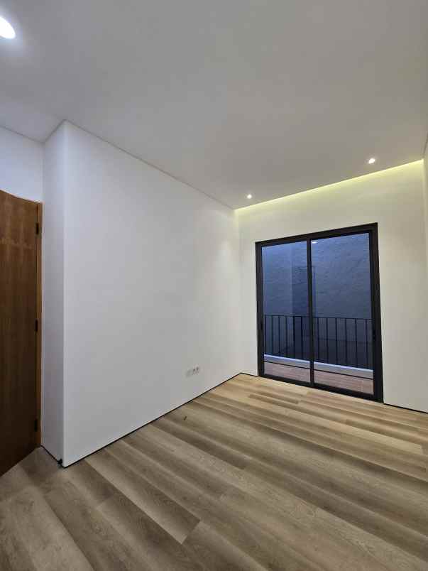 dijual rumah duren sawit jaktim