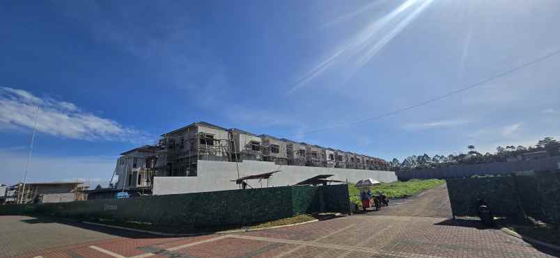 dijual rumah eonna bsd