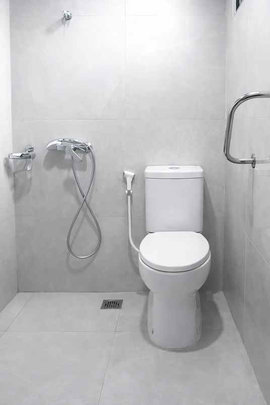 dijual rumah full furnish di citragran cbd cibubur