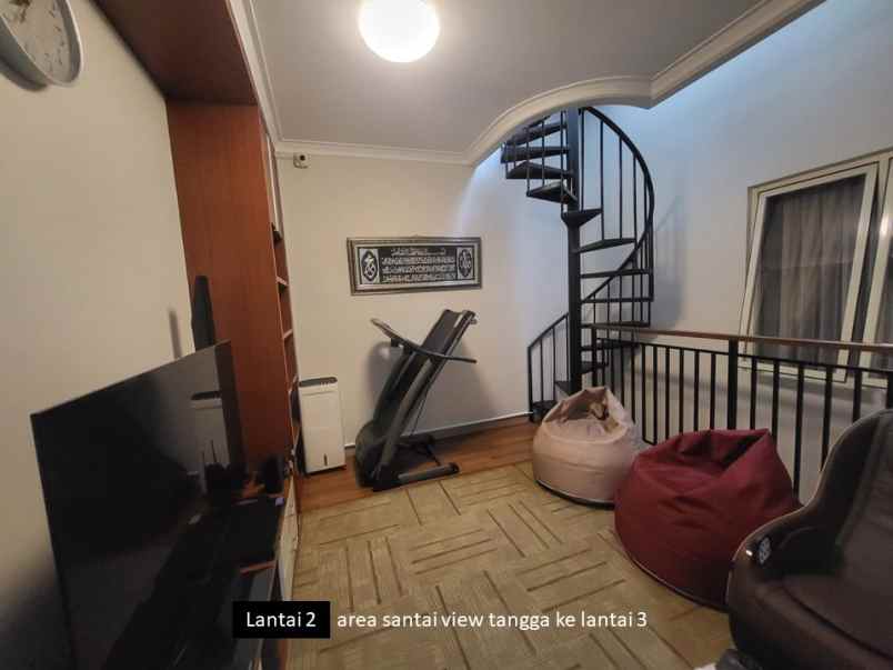 dijual rumah grand wisata cluster monte