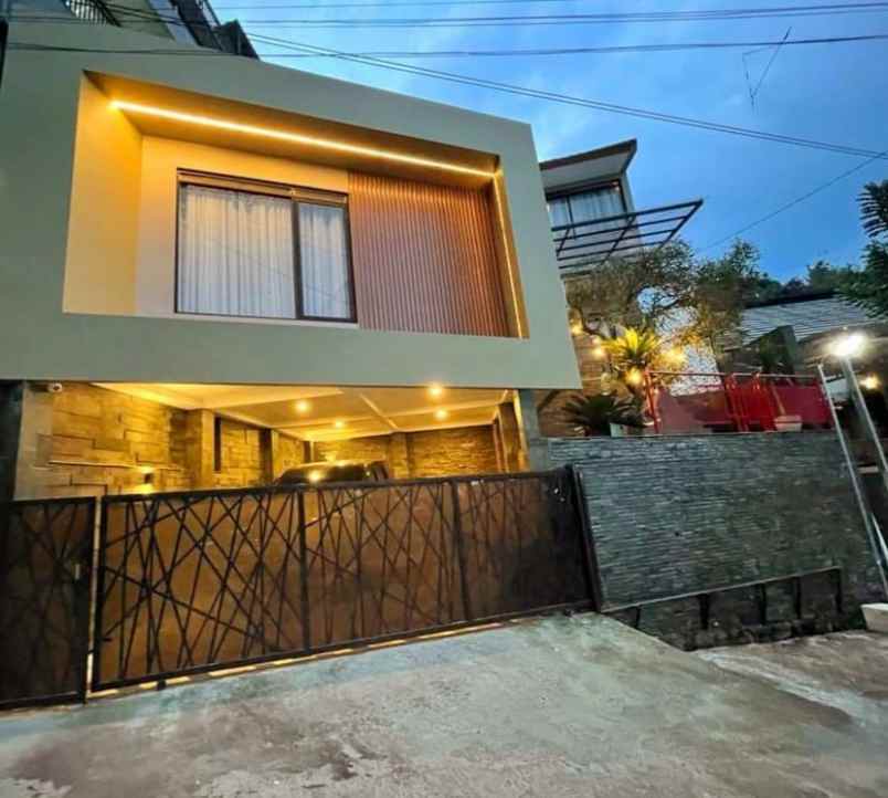 dijual rumah griya cikutra bojong