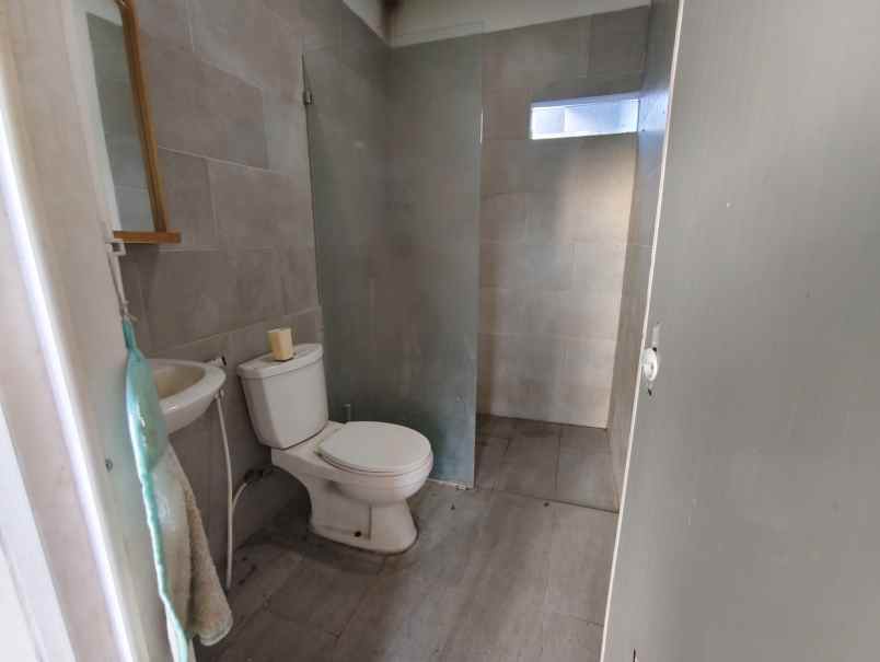 dijual rumah gunung anyar surabaya