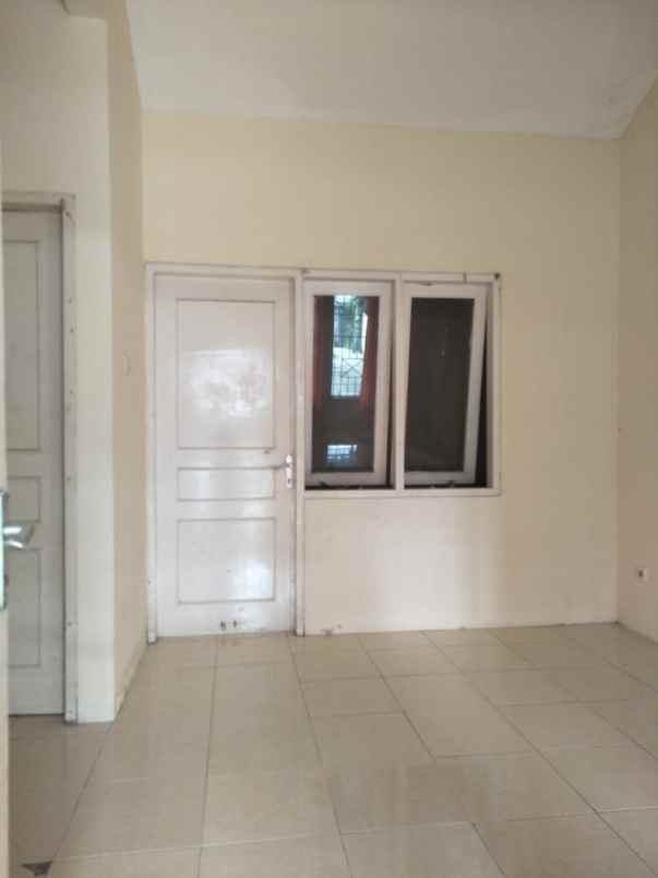 dijual rumah harapan indah harmoni