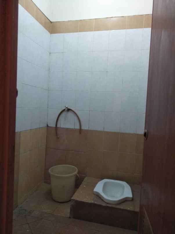 dijual rumah harapan indah harmoni