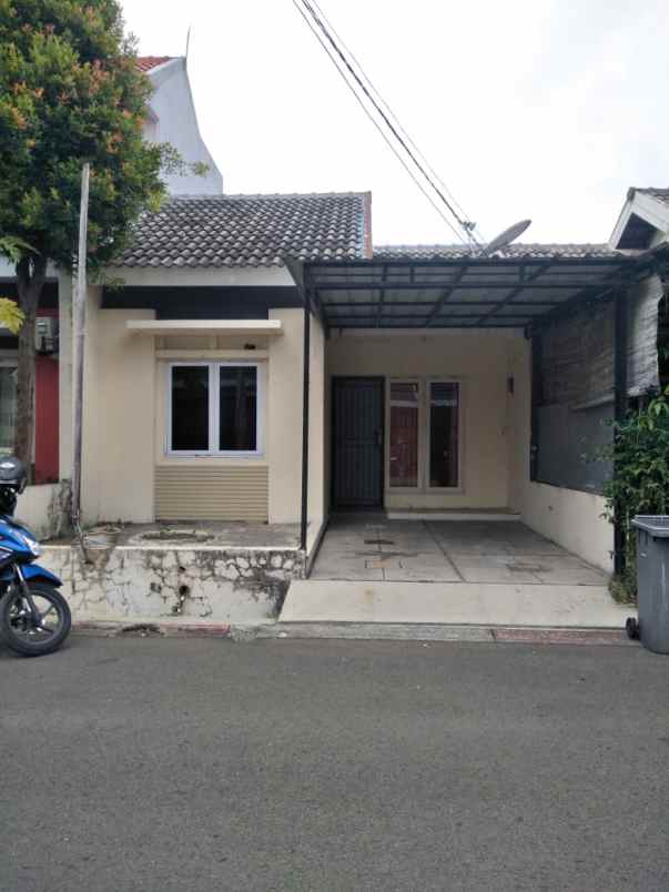dijual rumah harapan indah harmoni