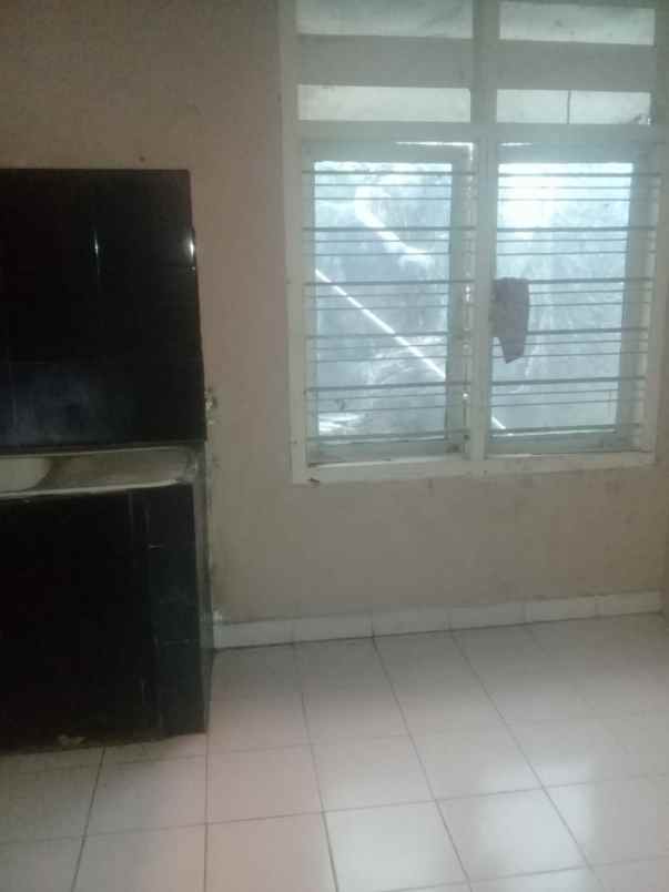dijual rumah harga njop
