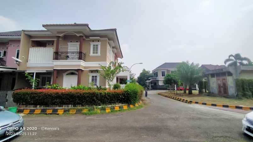 dijual rumah islamic village