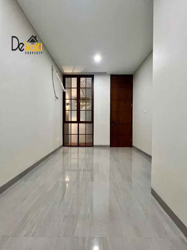 dijual rumah jagakarsa jakarta selatan