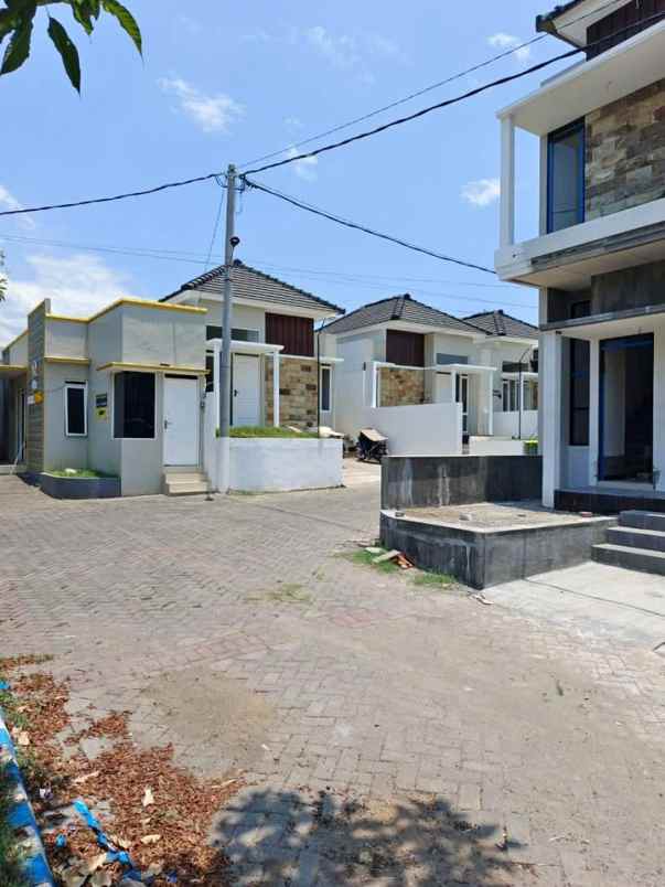 dijual rumah jalan angkawijaya bunder