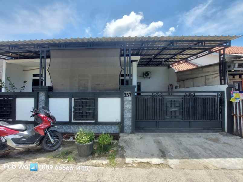 dijual rumah jalan belimbing kosambi