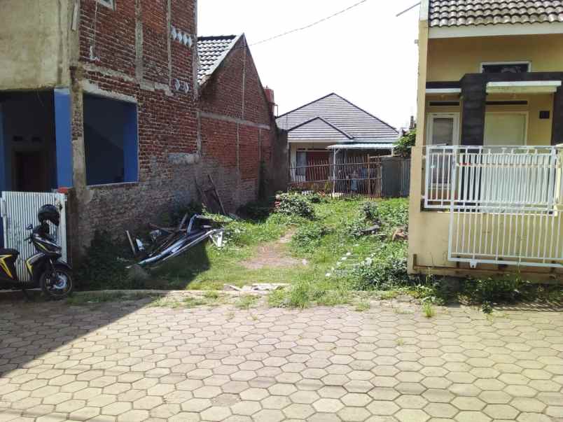 dijual rumah jalan cicasawi