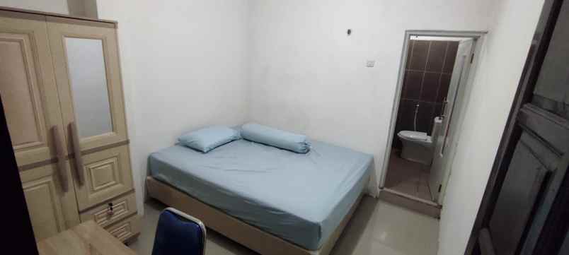 dijual rumah jalan jupiter margahayu