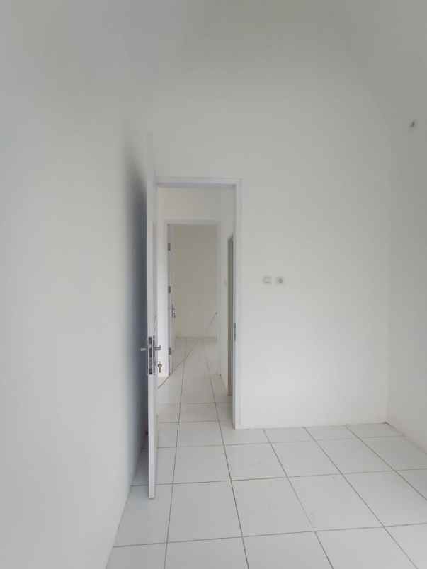 dijual rumah jalan manunggal 51