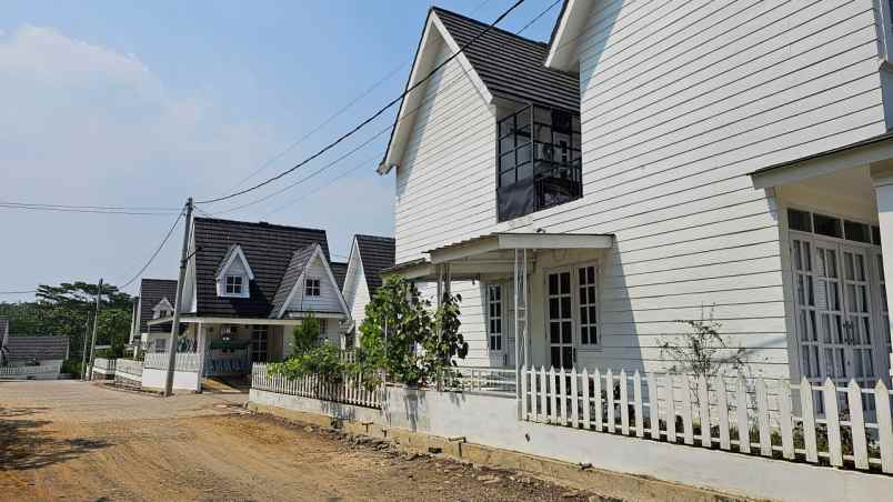 dijual rumah jalan manunggal 51