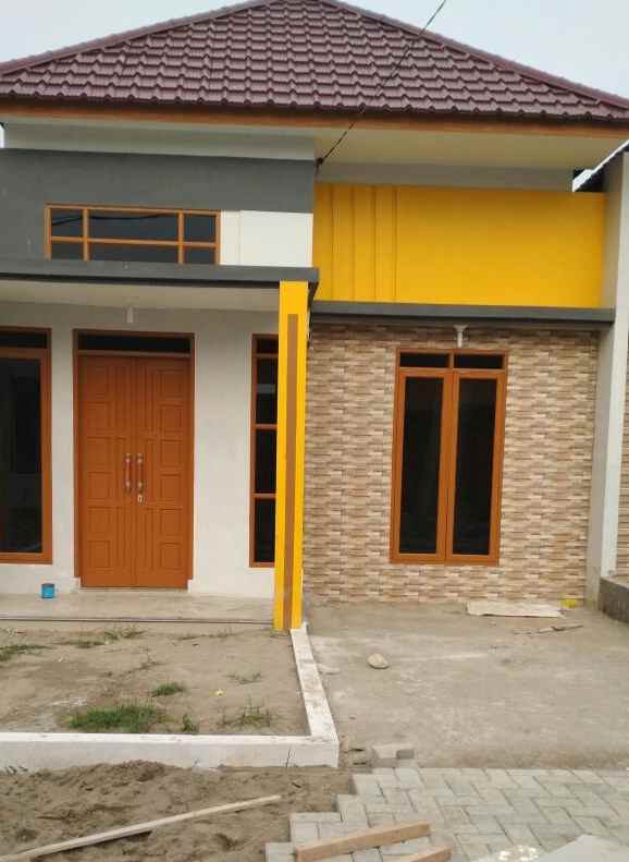 dijual rumah jalan pembinaan hulu laut
